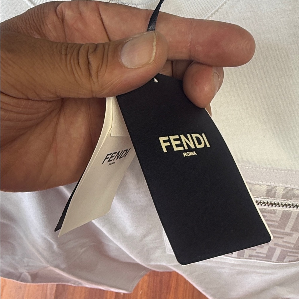 Fendi White T-Shirt with Logo Pocket - Picture 3 of 13